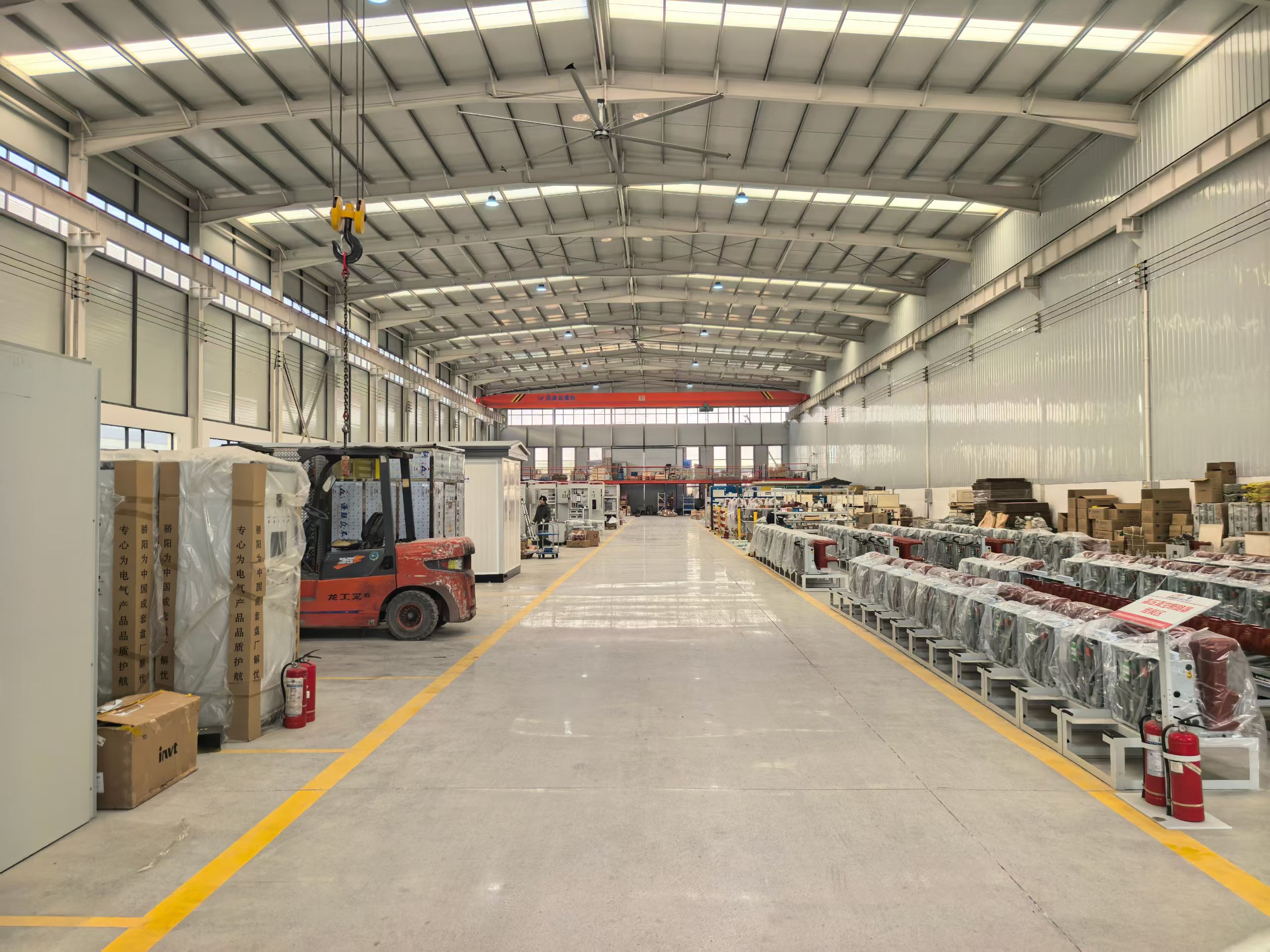 DGA-400/40/4P防雷保護器.jpg DGA-400/40/4P防雷保護器.jpg